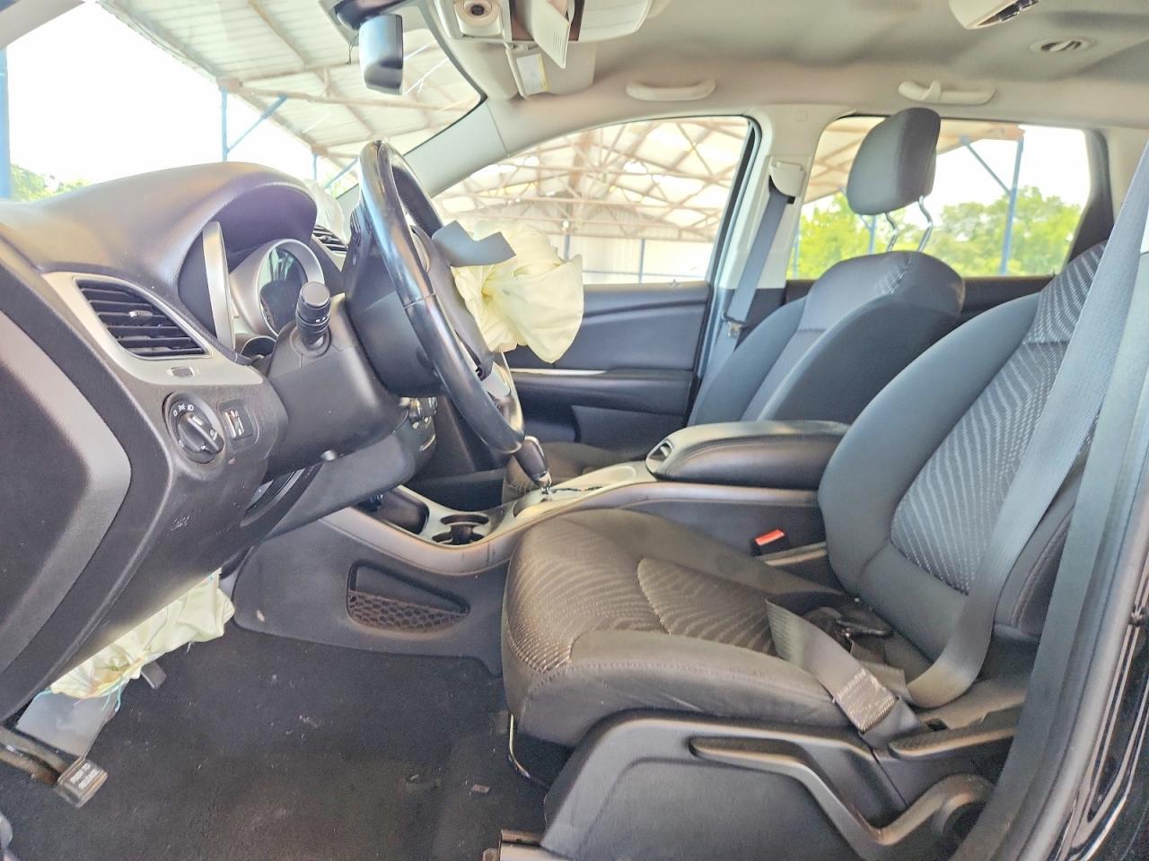 2016 Dodge Journey Crossroad - Image 7
