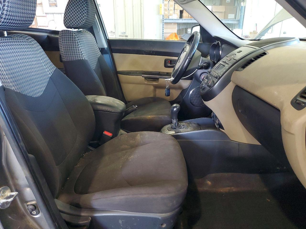 2011 Kia Soul ! - Image 7