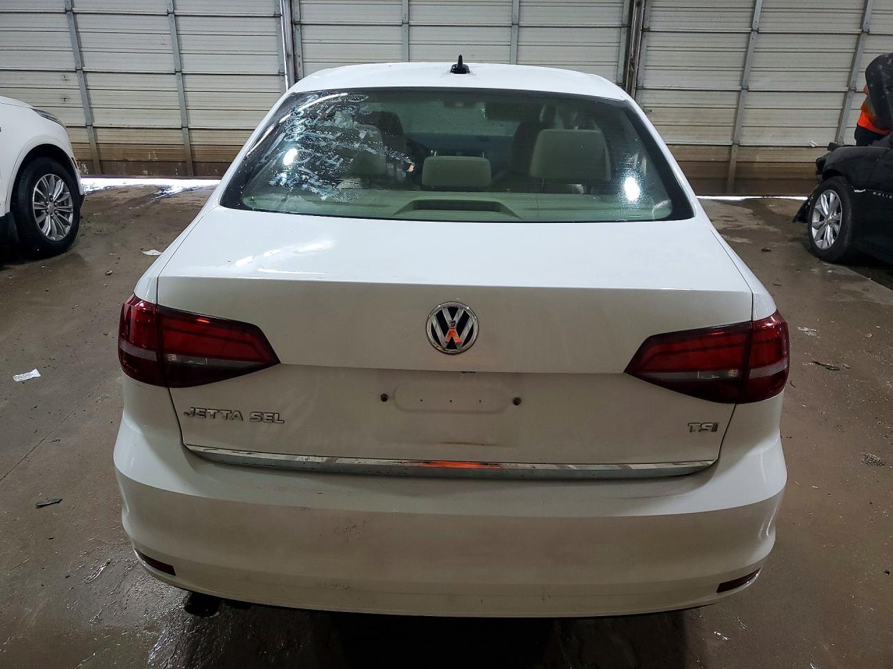2017 Volkswagen Jetta Sel - Image 6