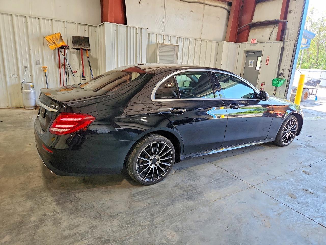 2017 Mercedes-Benz E 300 4Matic - Image 3