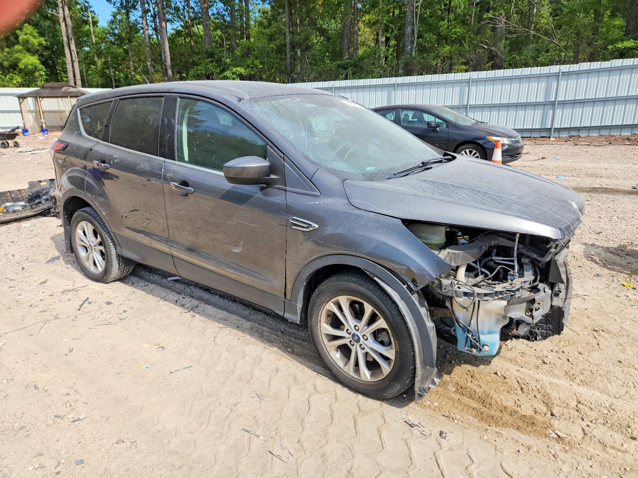 2017 Ford Escape Se - Фото 4
