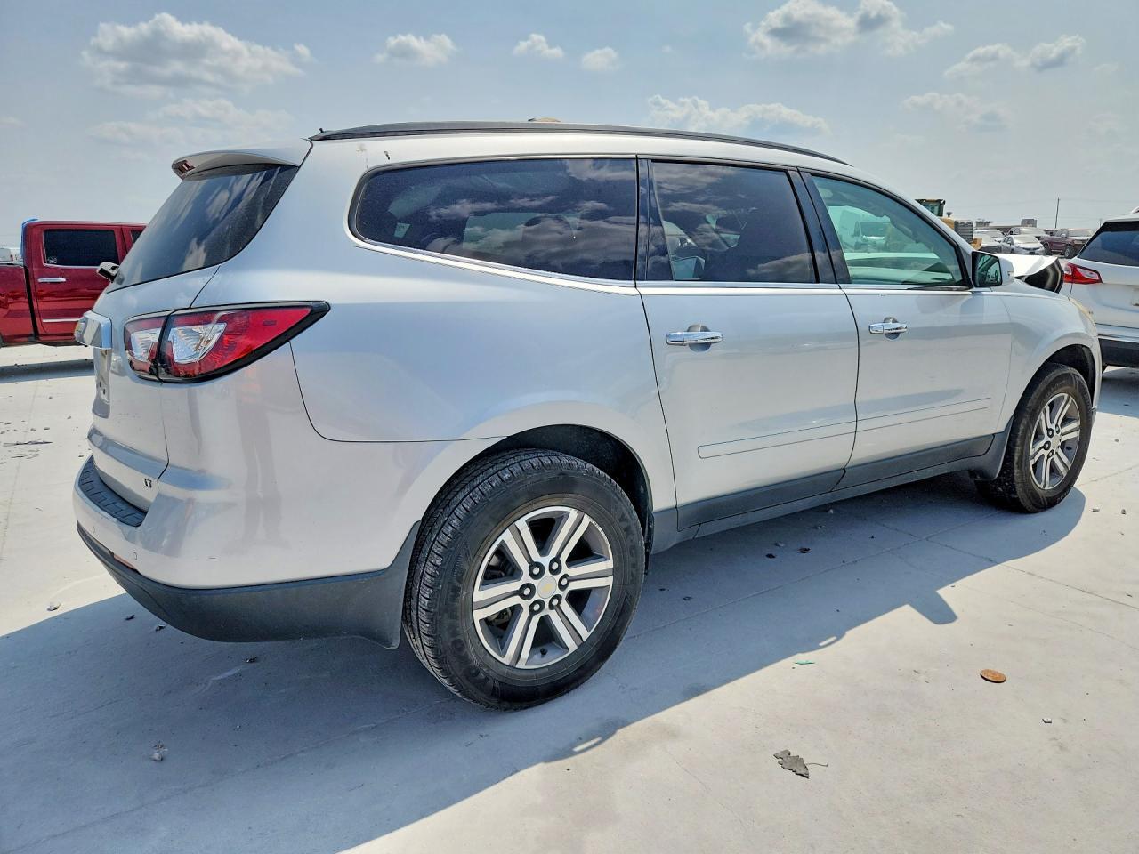 2017 Chevrolet Traverse Lt - Фото 3
