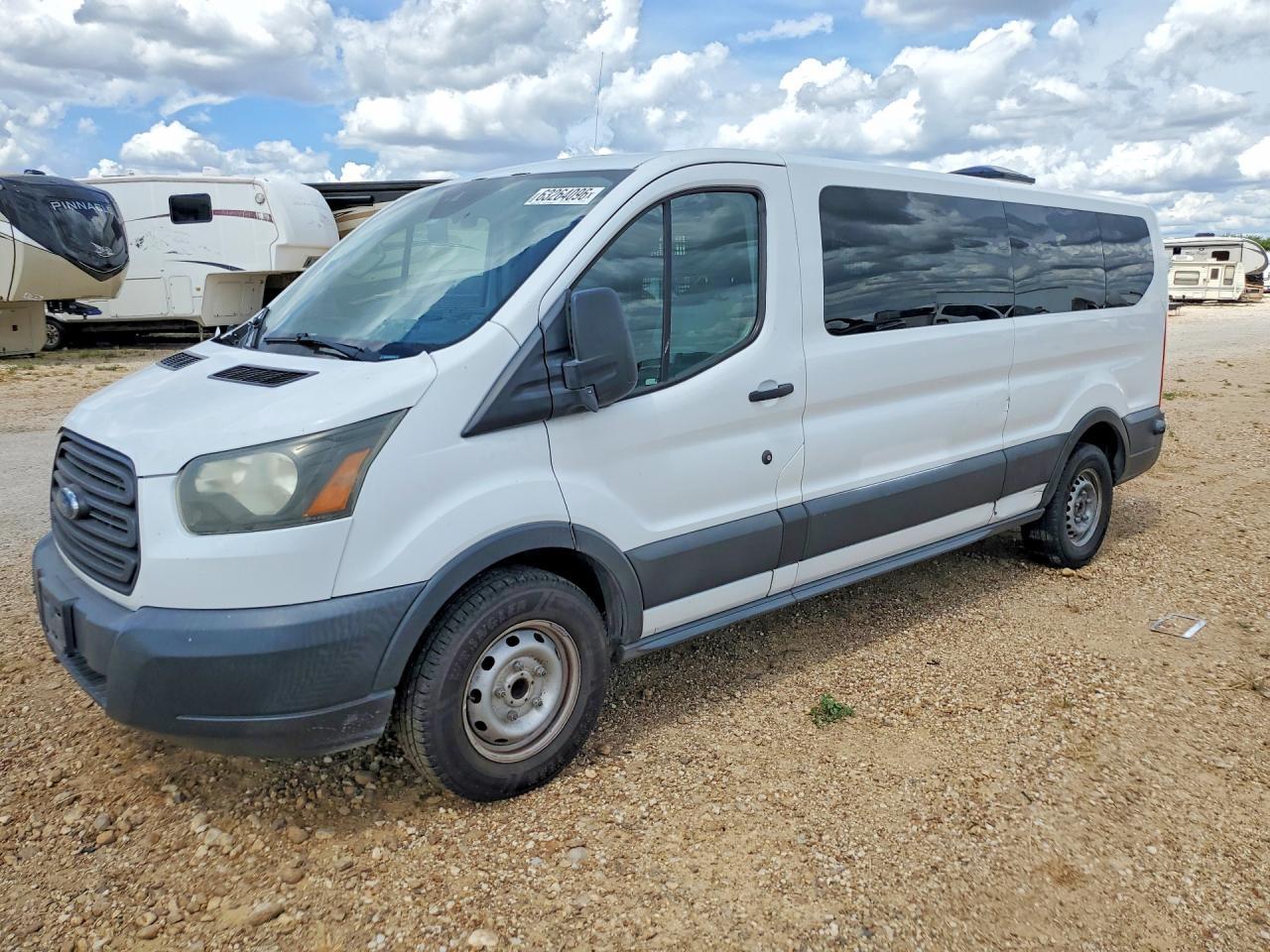 2016 Ford T350 Wagon V6 Pass 3.5L Xl Low