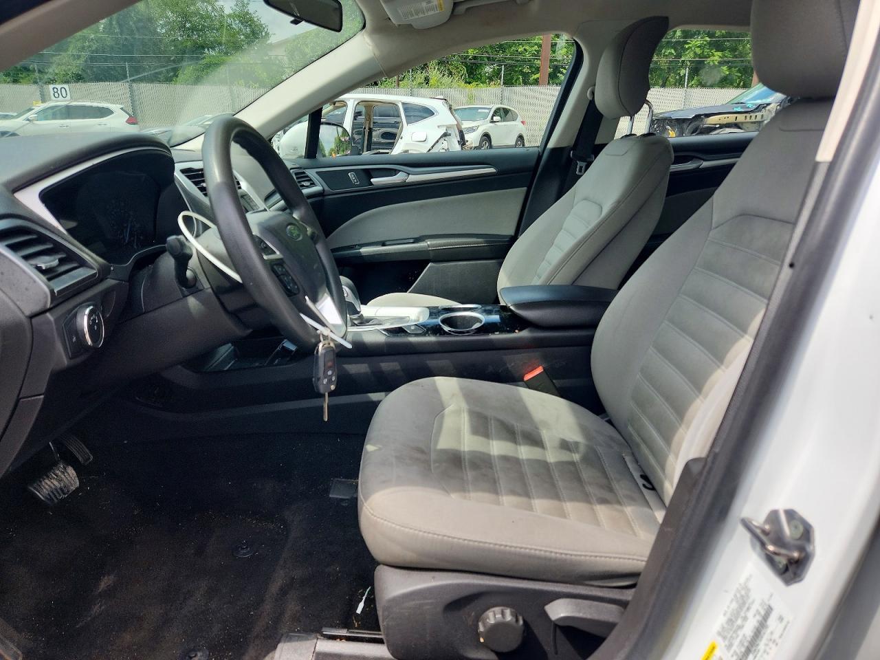 2013 Ford Fusion S - Фото 7