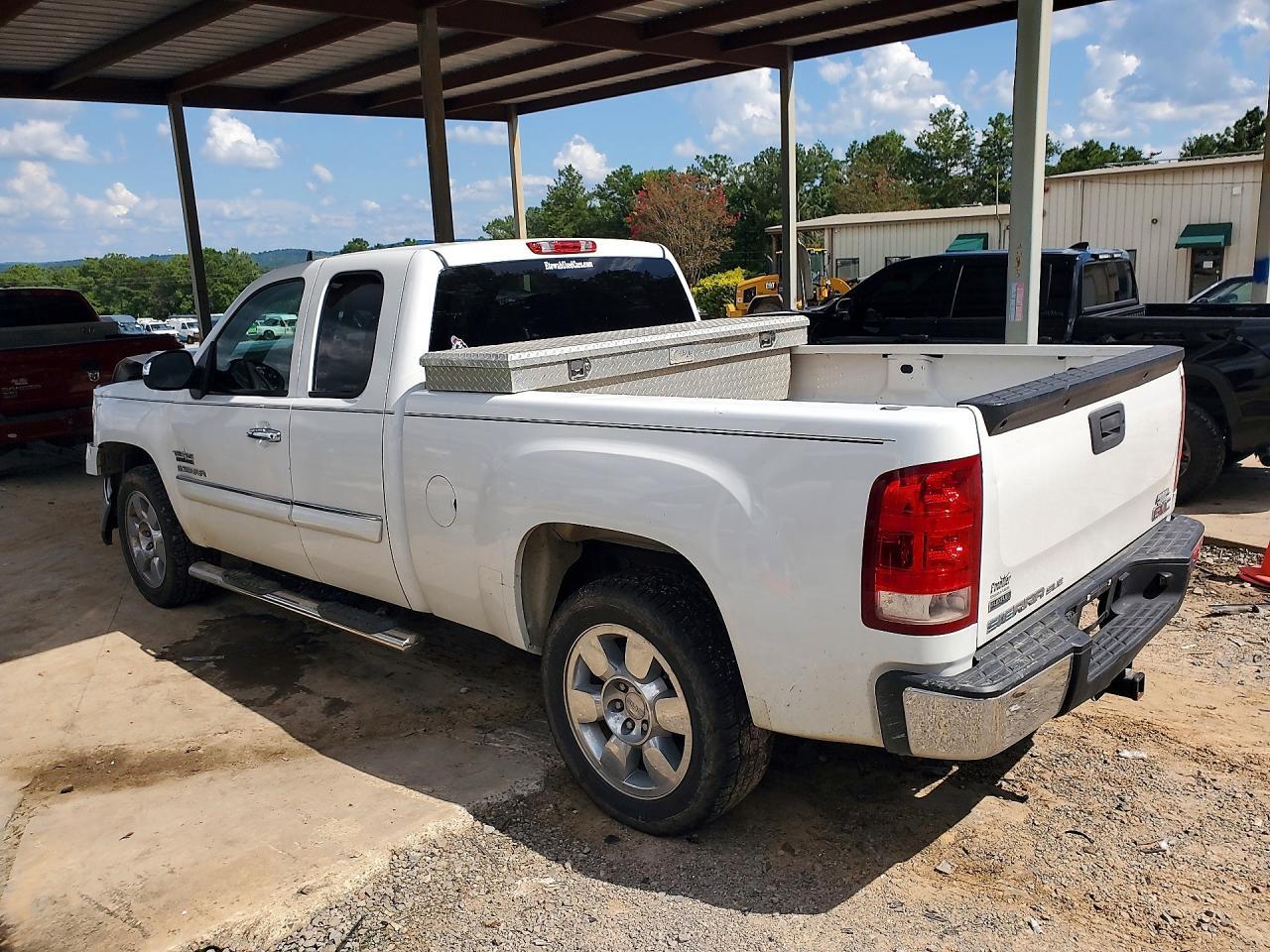 2011 GMC Sierra C1500 Sle - Фото 2