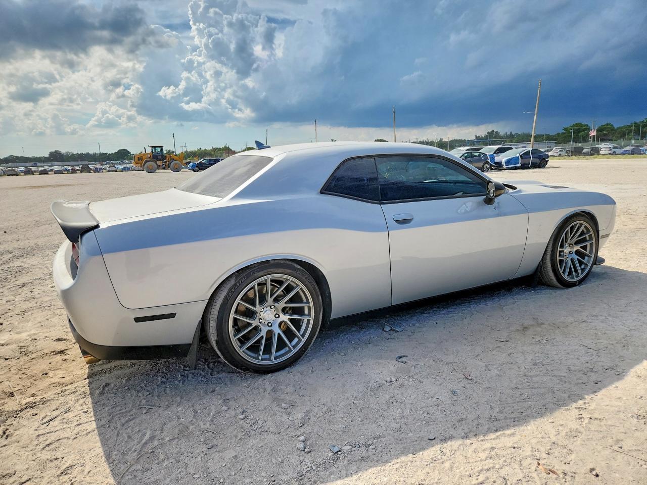 2021 Dodge Challenger R - Фото 3