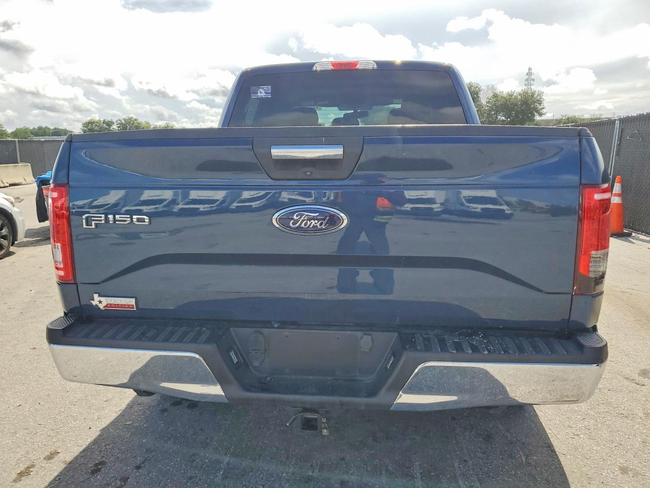 2017 Ford F150 Supercrew - Фото 6