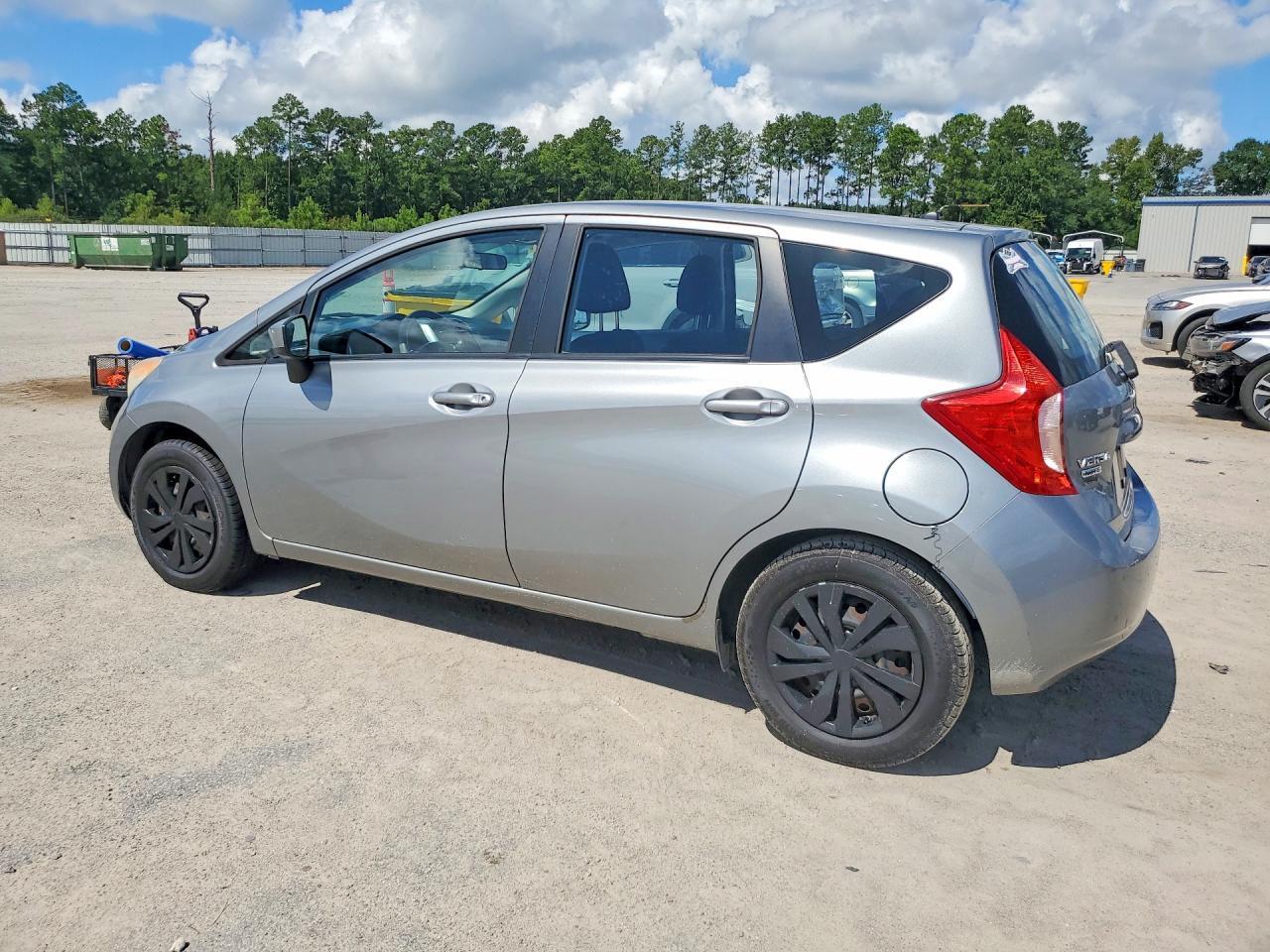 2015 Nissan Versa Note Sv - Фото 2