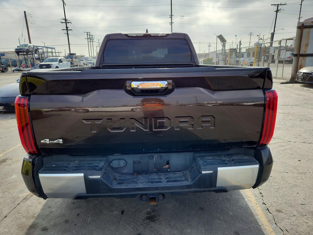 2022 Toyota Tundra Crewmax Limited - Image 6