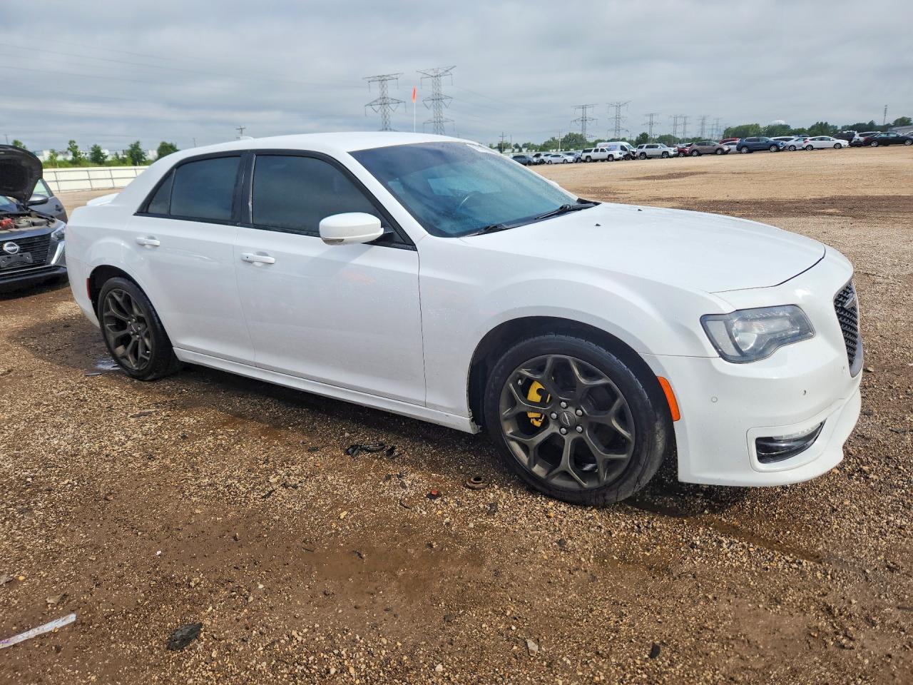 2018 Chrysler 300 S - Image 4