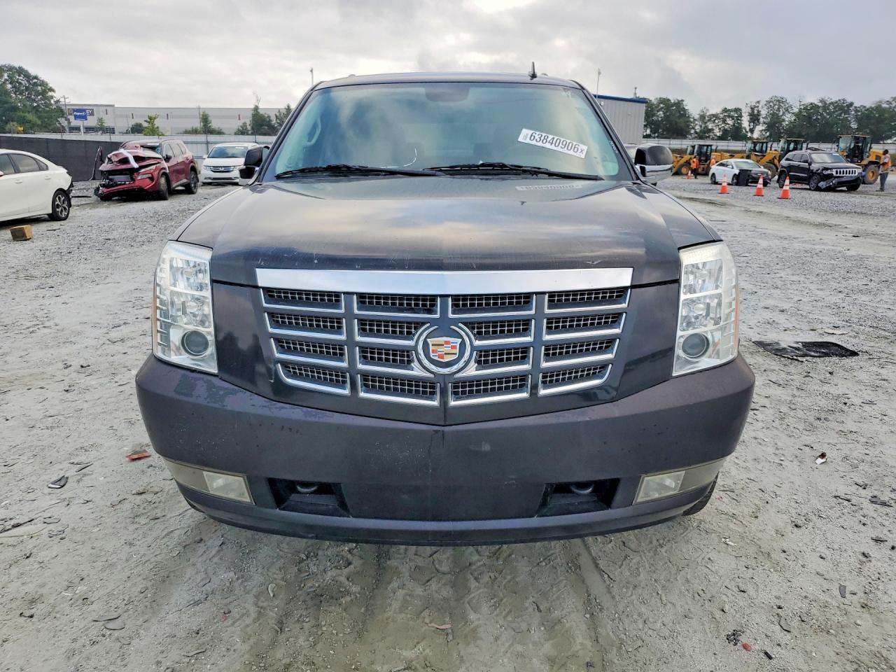 2013 Cadillac Escalade Luxury - Фото 5