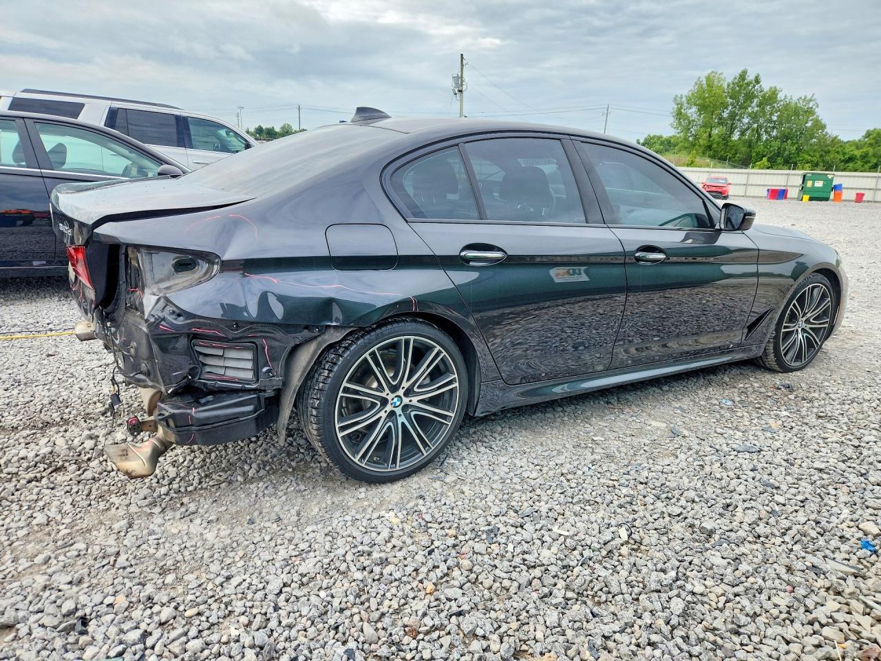 2018 BMW 540Xd - Фото 3