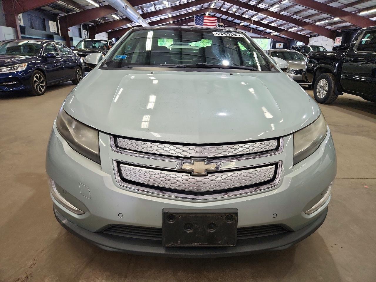 2011 Chevrolet Volt - Фото 5