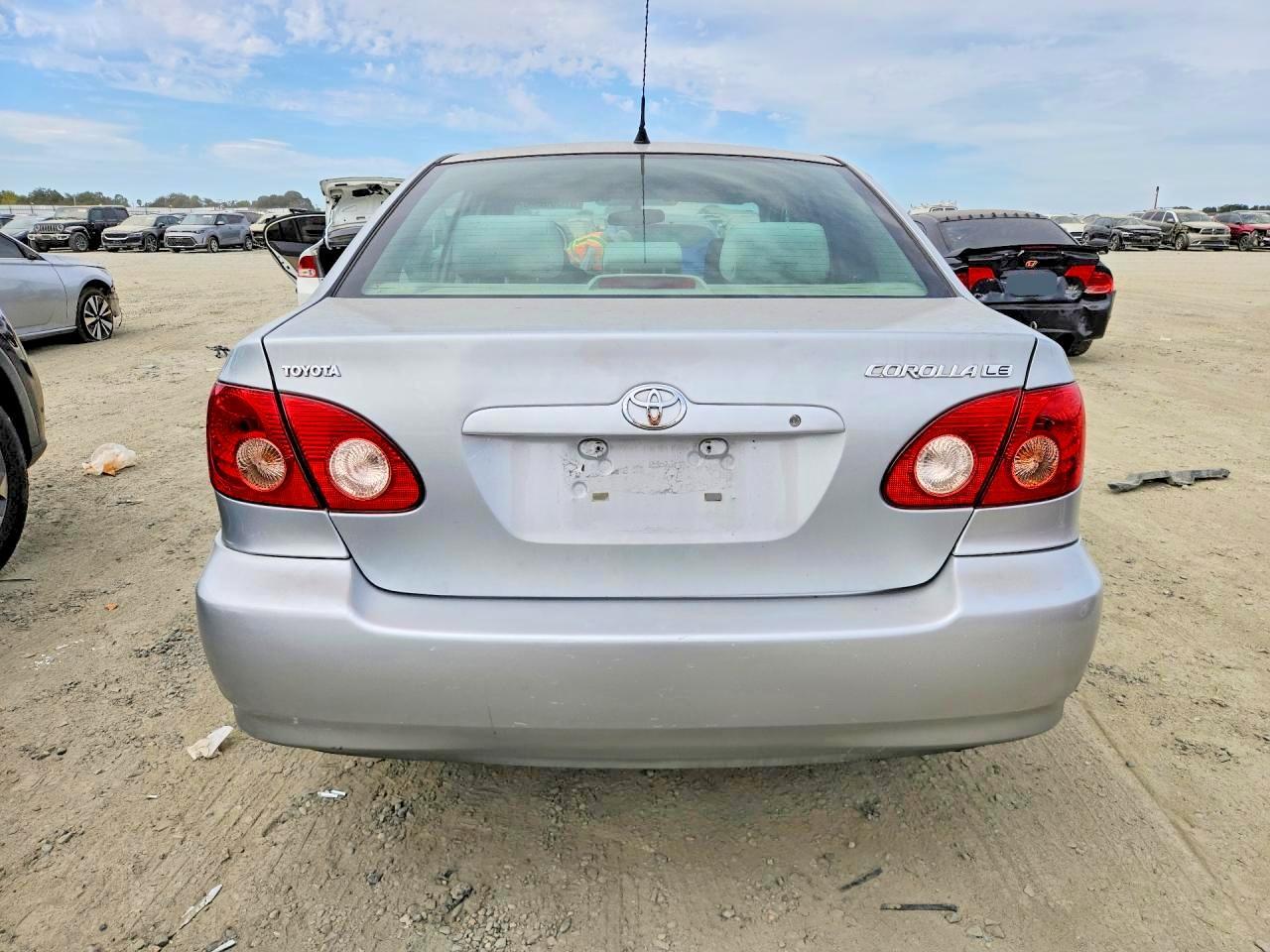 2007 Toyota Corolla Le - Image 6