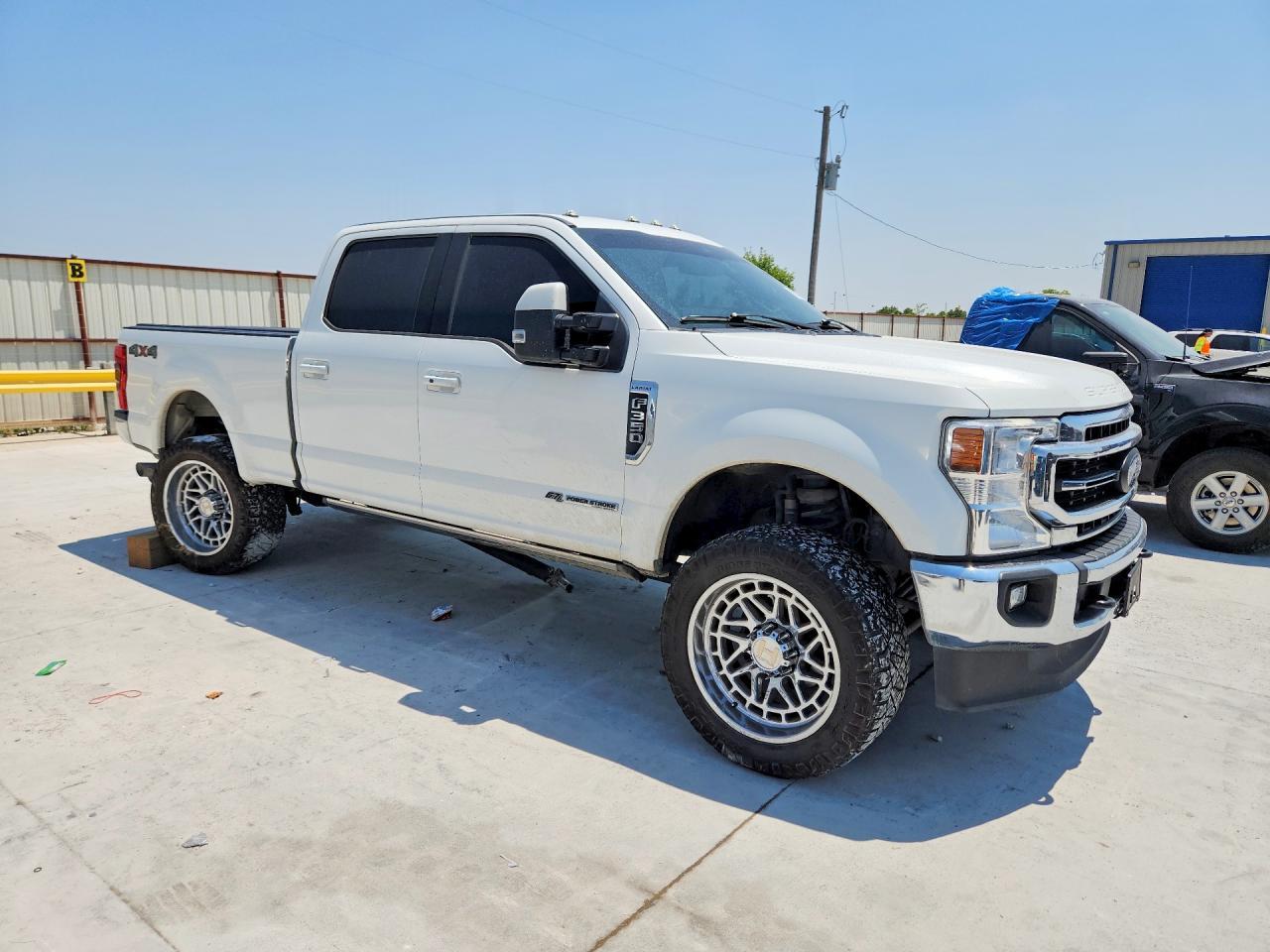 2021 Ford F350 Super Duty - Image 4