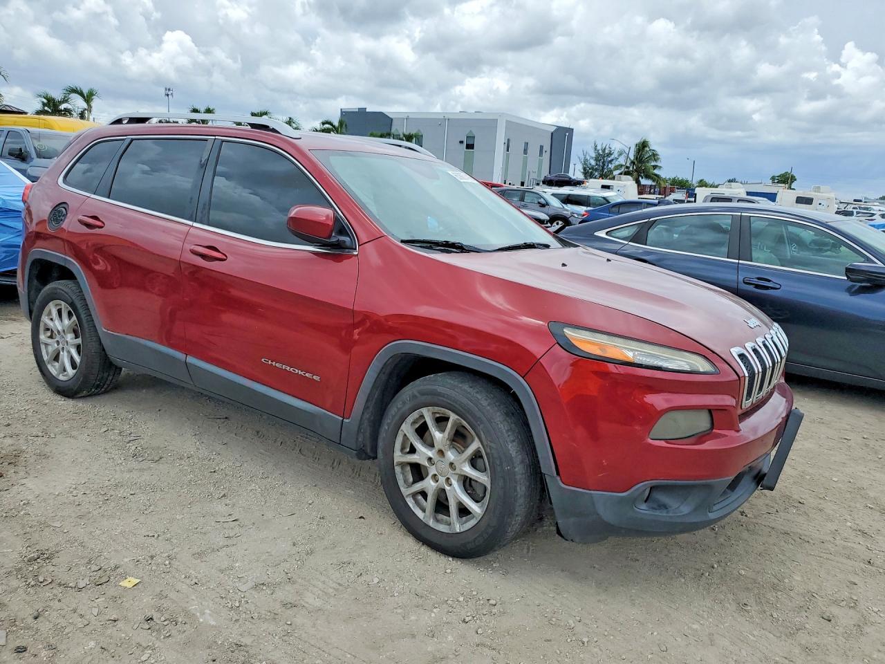 2014 Jeep Cherokee Latitude - Image 4