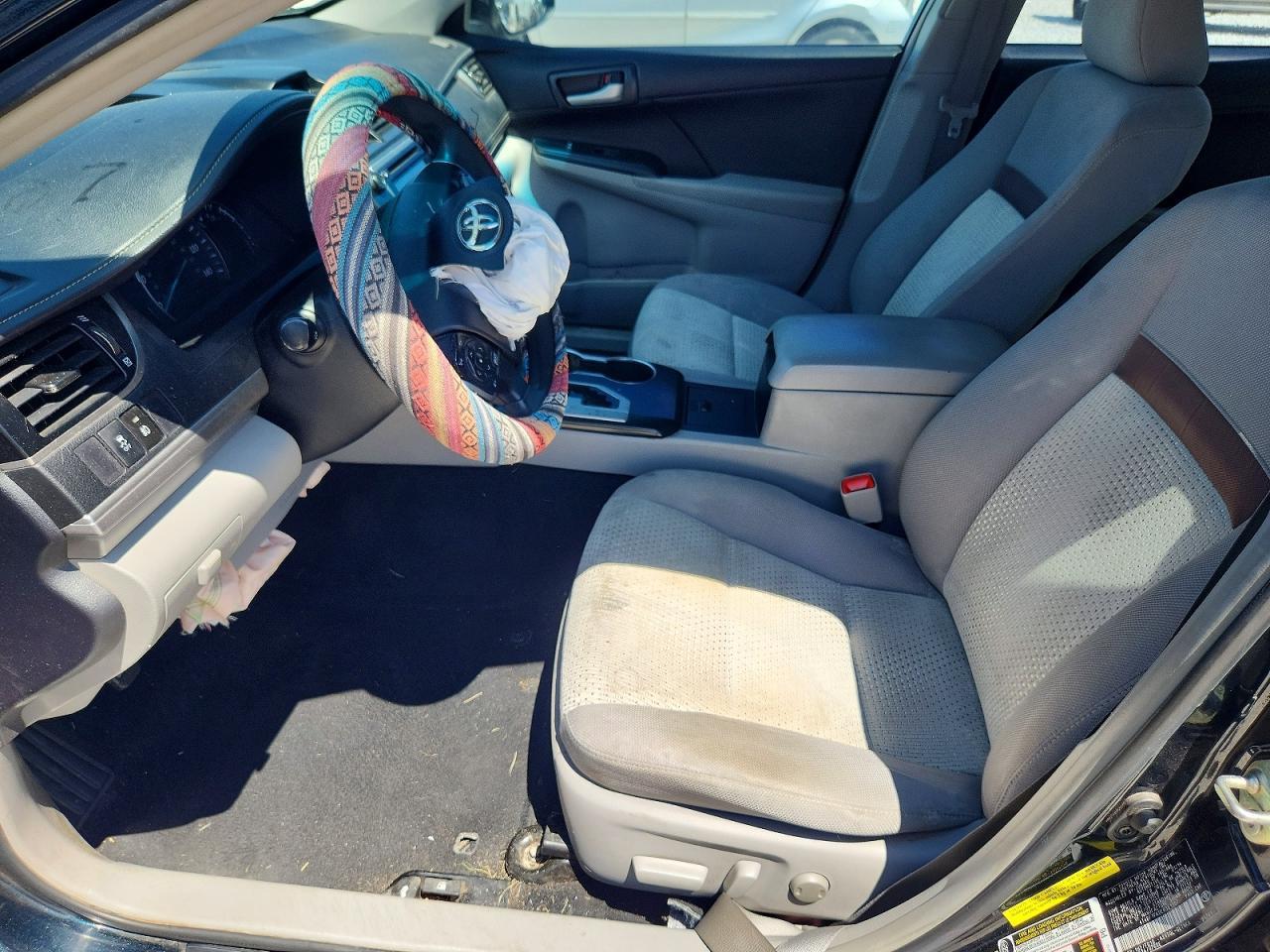 2014 Toyota Camry Le - Image 7