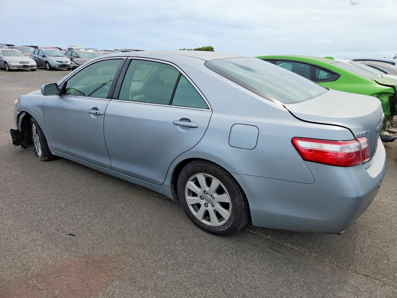 2007 Toyota Camry Le V6 - Image 2