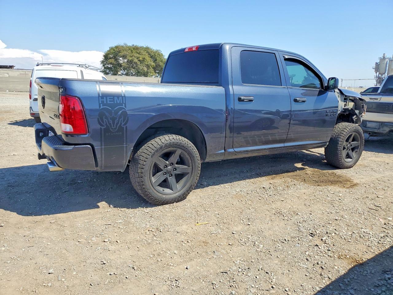 2016 Ram 1500 St - Фото 3