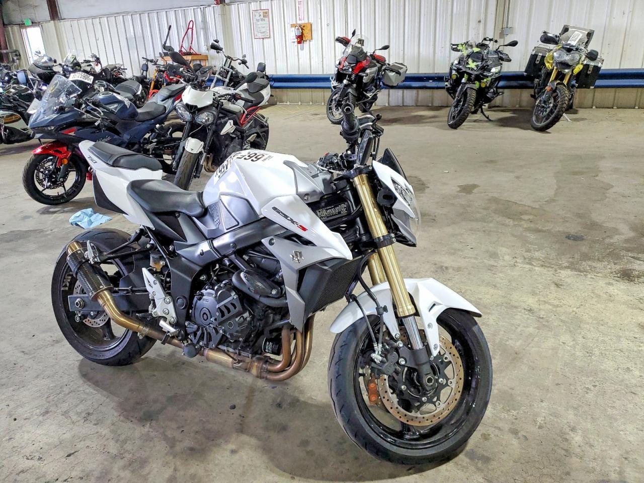2016 Suzuki Gsx-S750