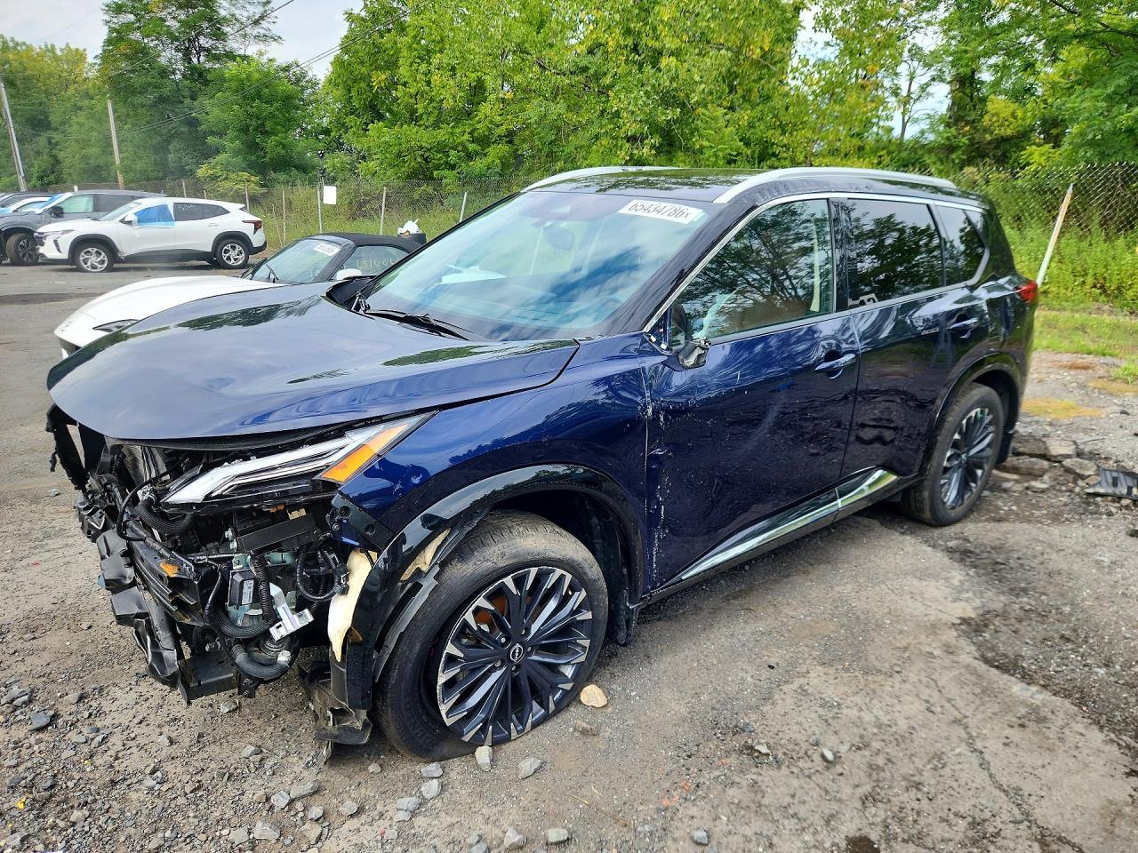 2025 Nissan Rogue Platinum