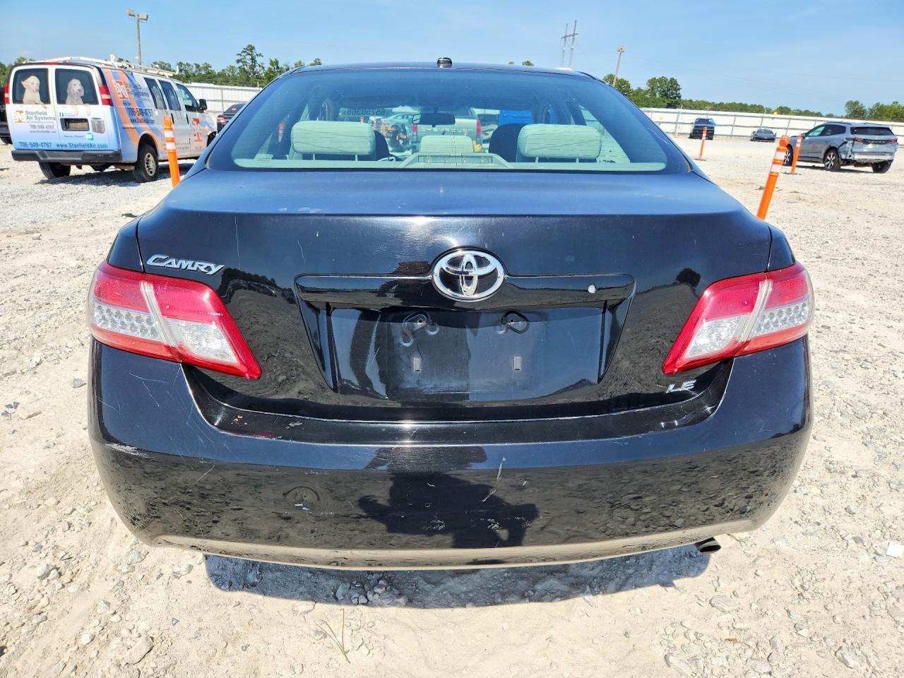 2011 Toyota Camry Le - Image 6