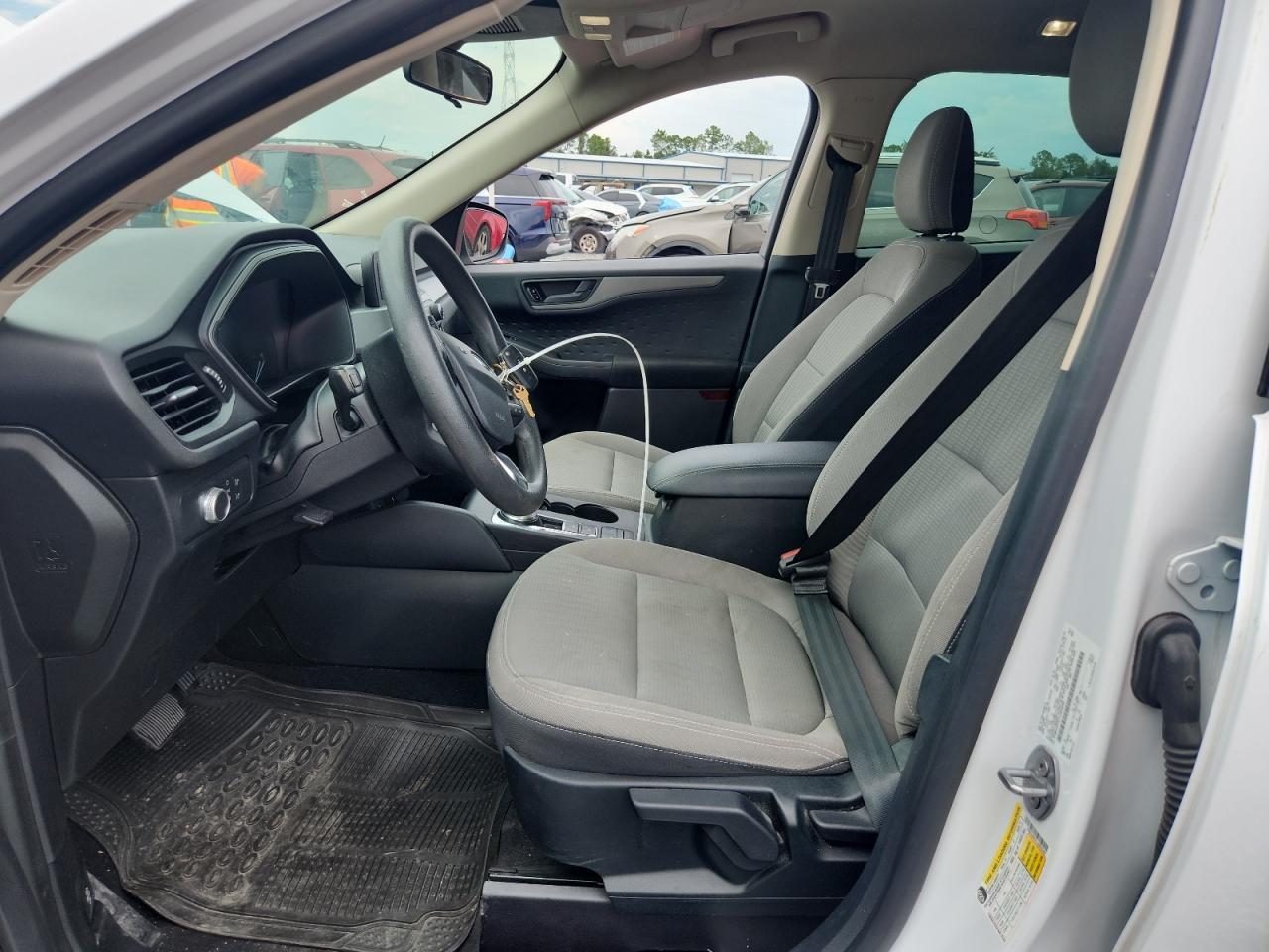 2020 Ford Escape S - Фото 7