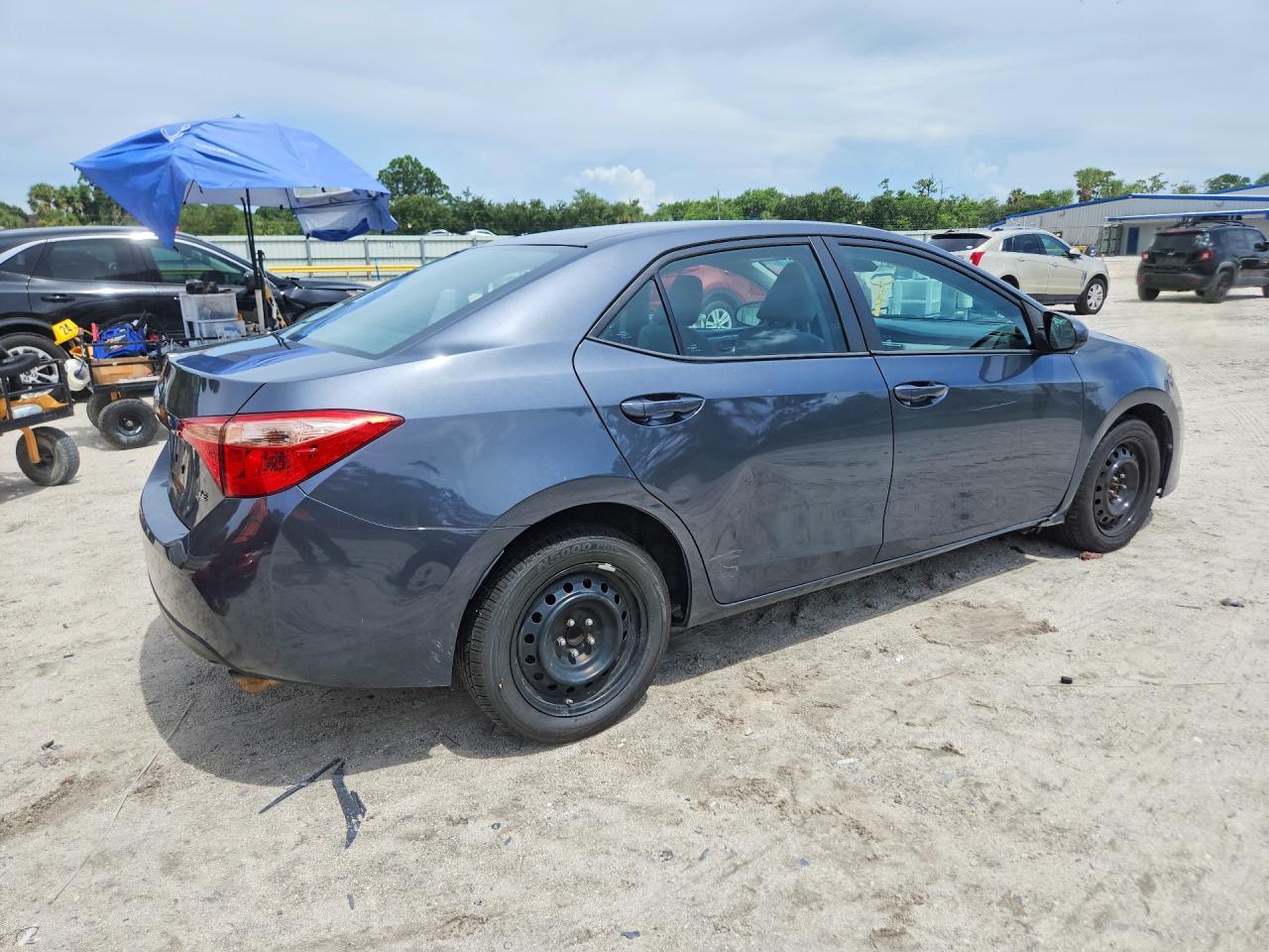 2017 Toyota Corolla Le - Image 3