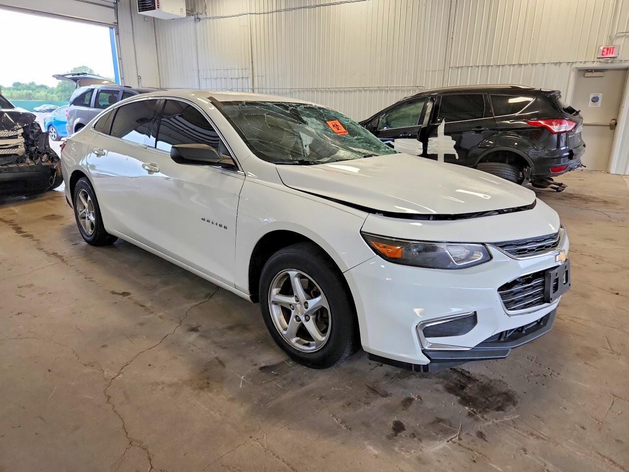 2018 Chevrolet Malibu Ls - Фото 4