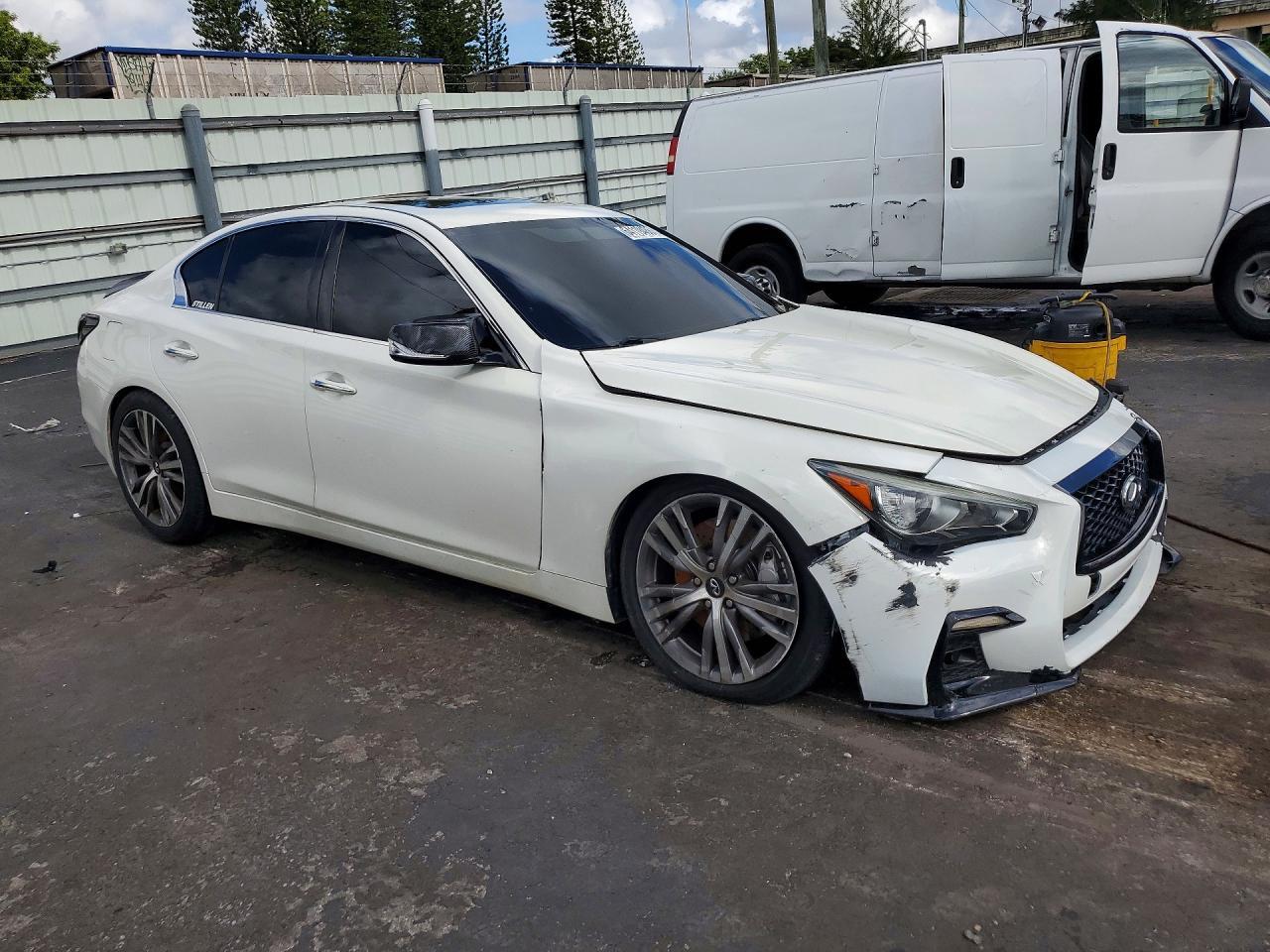 2014 Infiniti Q50 Base - Image 4