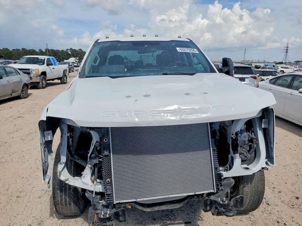 2025 Ford F350 Super Duty - Image 5