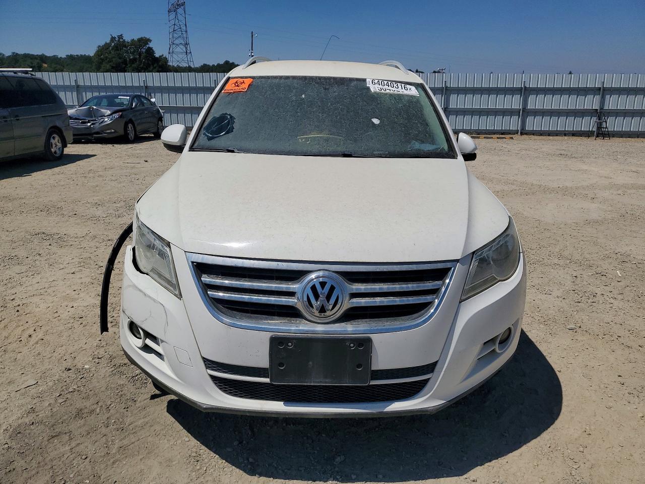 2011 Volkswagen Tiguan S - Фото 5