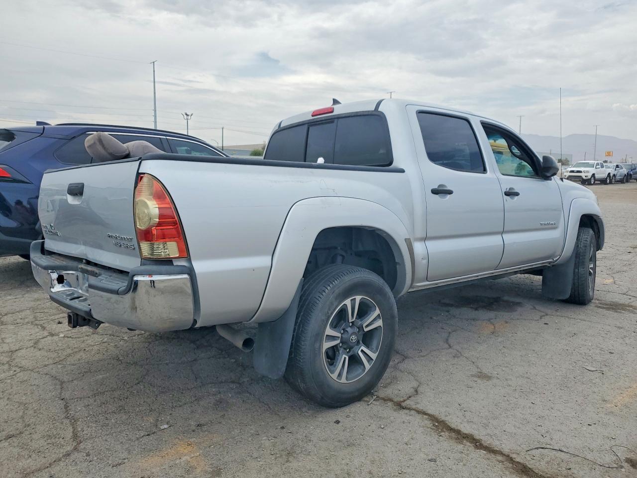 2012 Toyota Tacoma Prerunner V6 - Фото 3