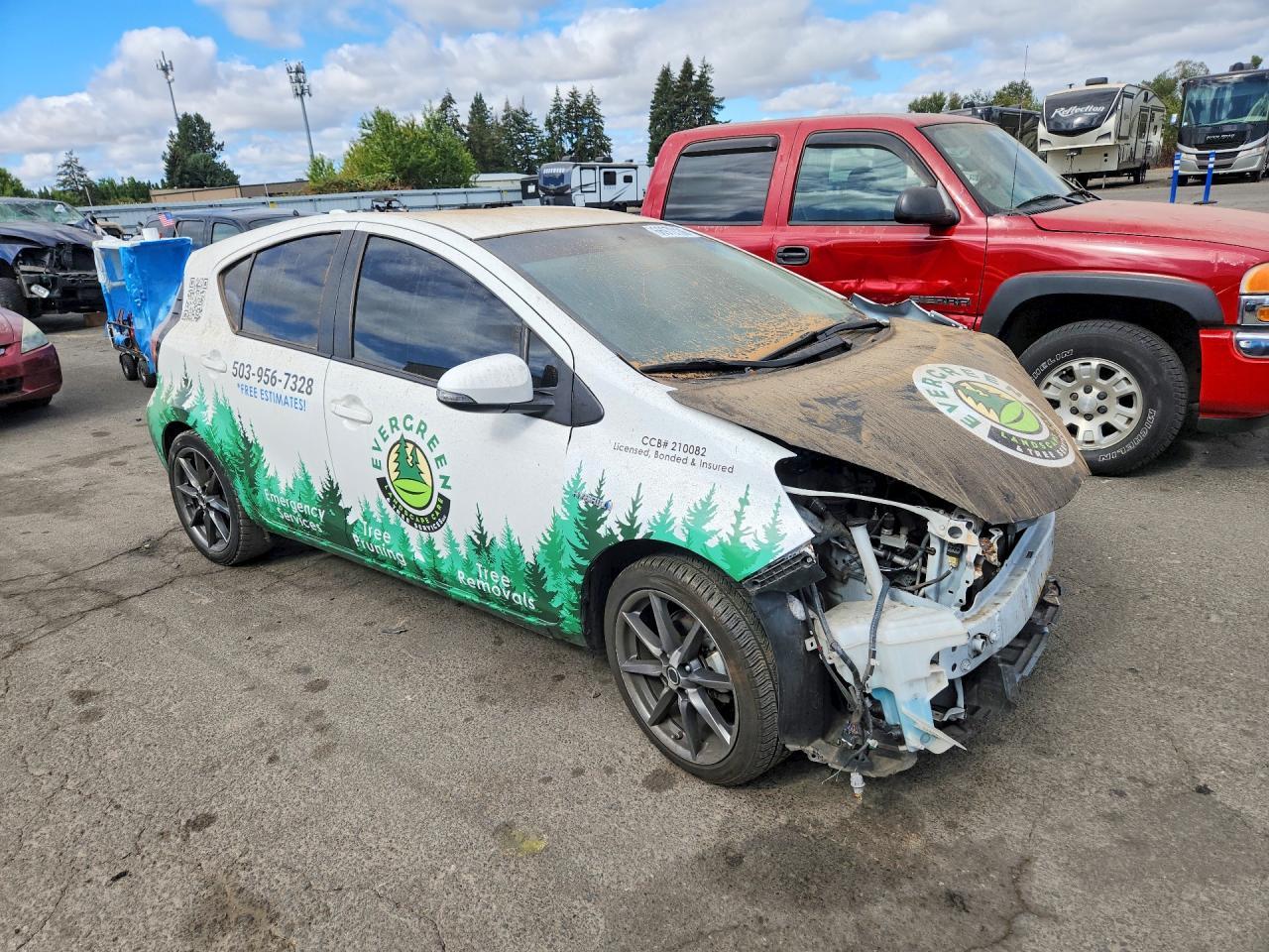 2016 Toyota Prius C Two - Фото 4