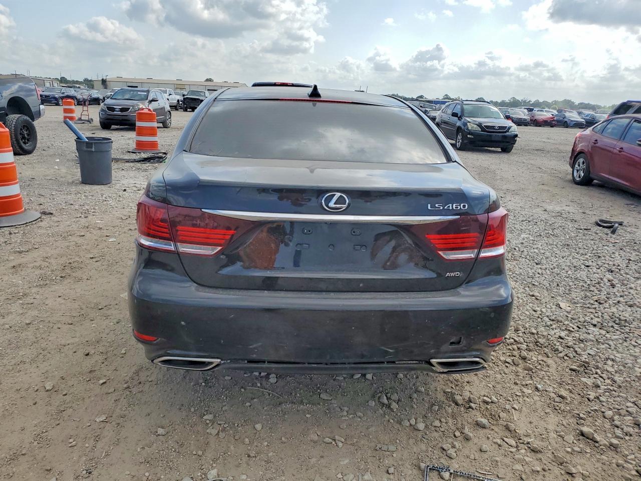 2013 Lexus Ls 460 - Image 6
