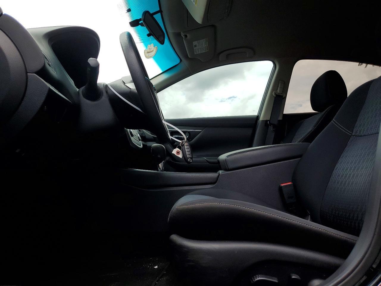 2016 Nissan Altima 2.5 - Image 7