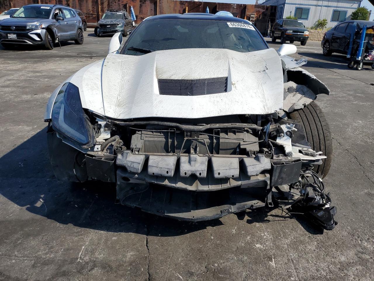 2019 Chevrolet Corvette Stingray 2Lt - Image 5