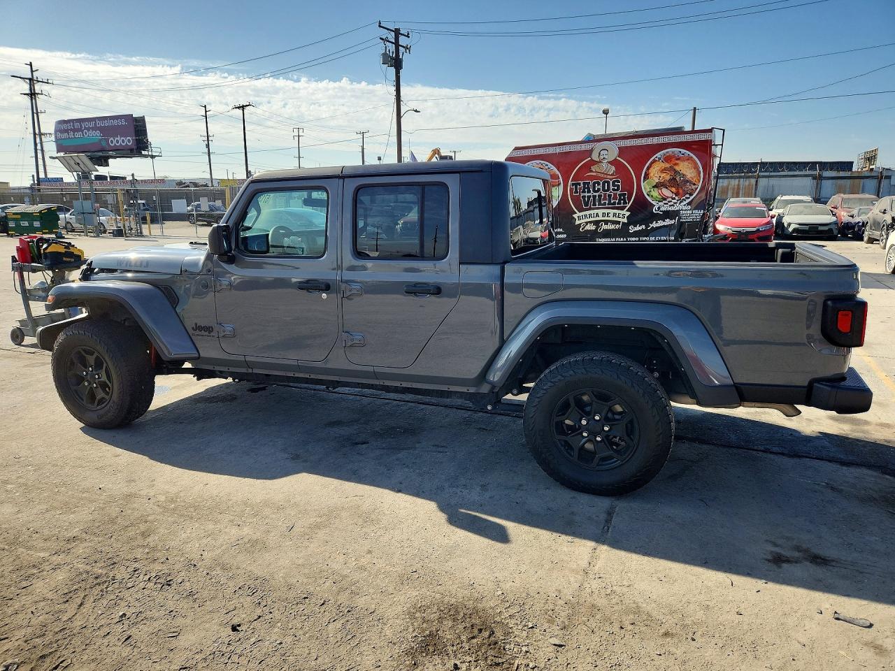 2023 Jeep Gladiator Sport - Фото 2