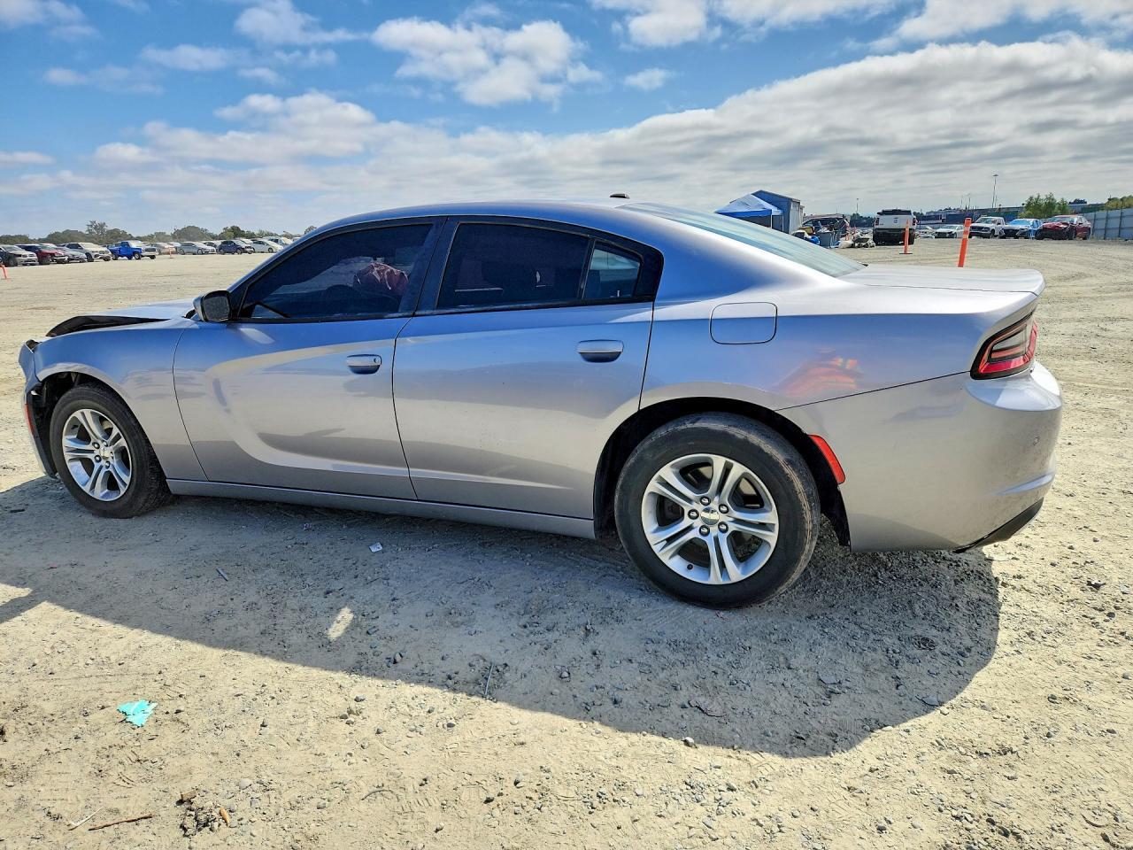 2016 Dodge Charger Se - Фото 2