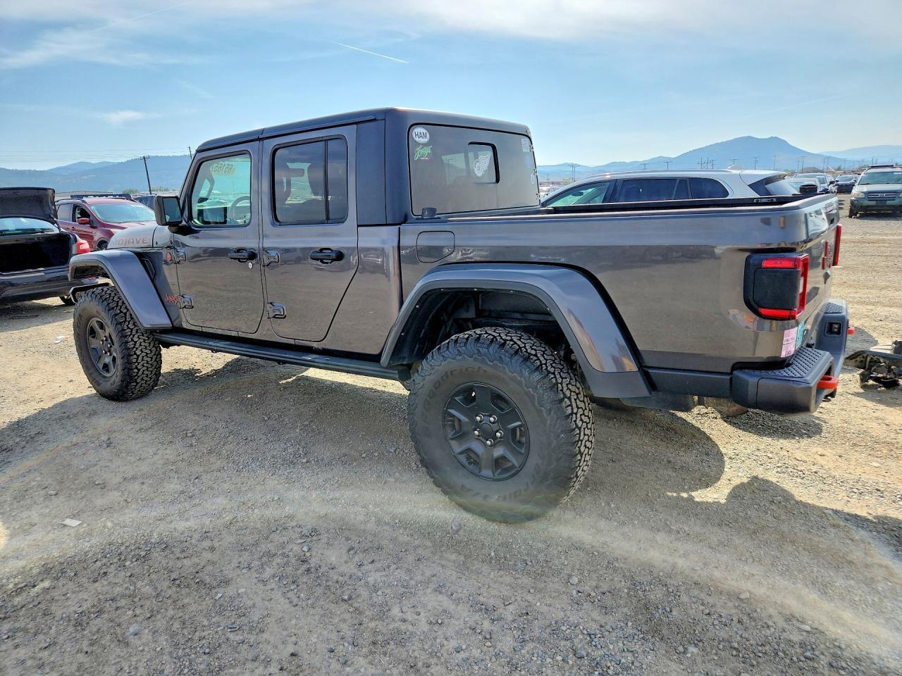 2021 Jeep Gladiator Mojave - Image 2