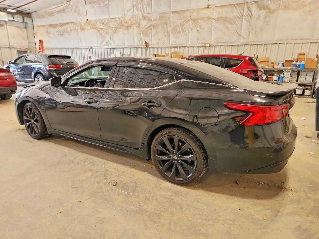 2017 Nissan Maxima 3.5 S - Image 2