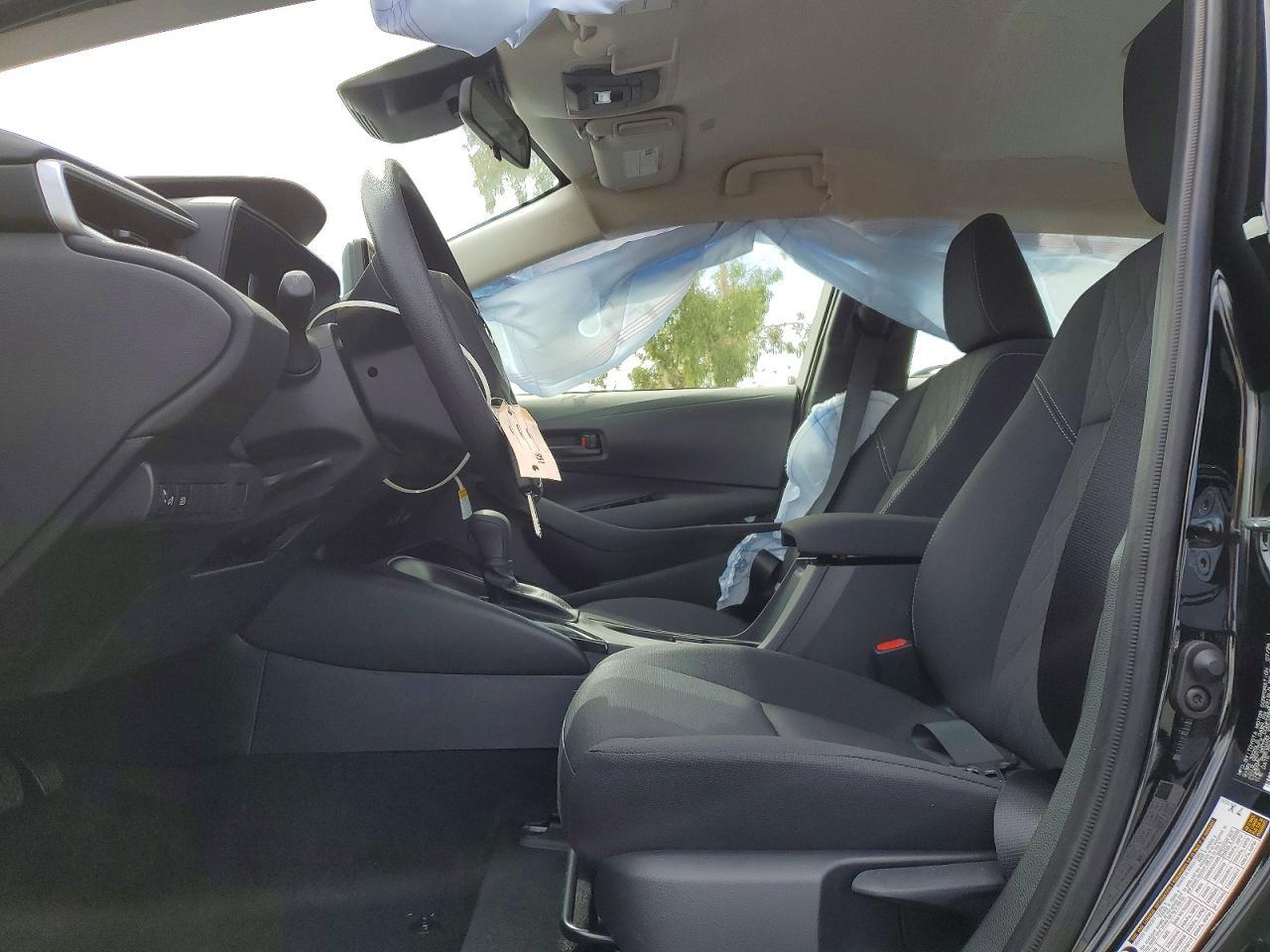 2026 Toyota Corolla Le - Фото 7