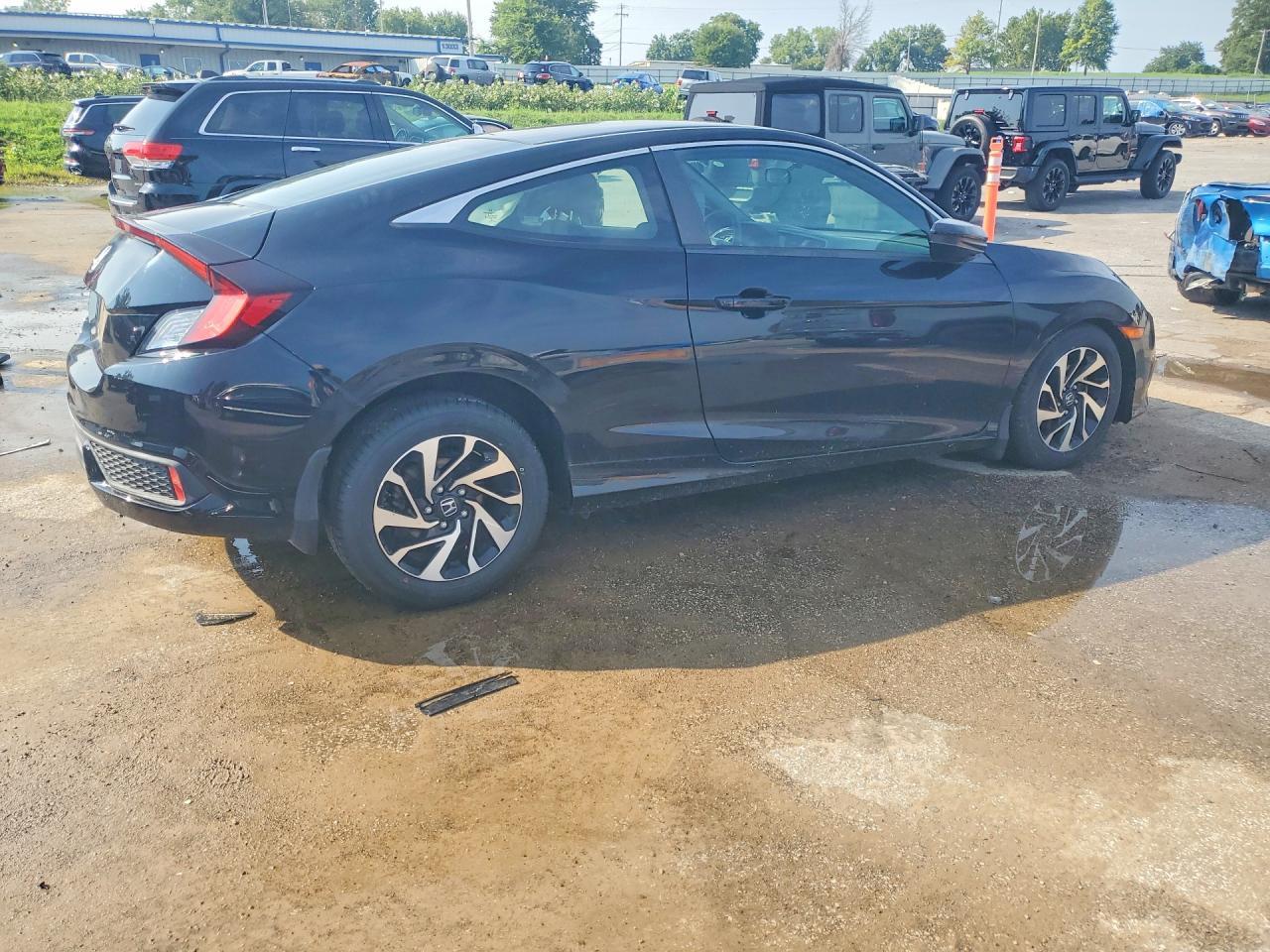 2017 Honda Civic Lx - Image 3