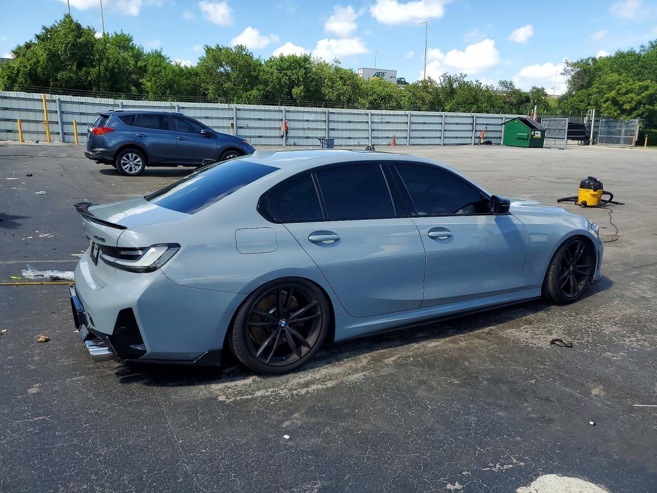 2023 BMW M340I - Фото 3