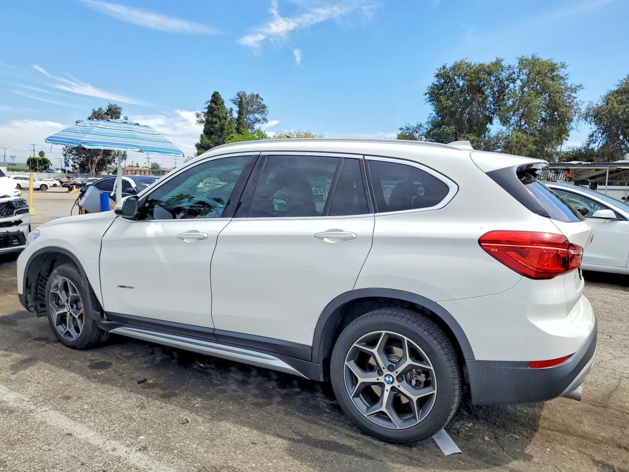 2018 BMW X1 xDrive28I - Фото 2