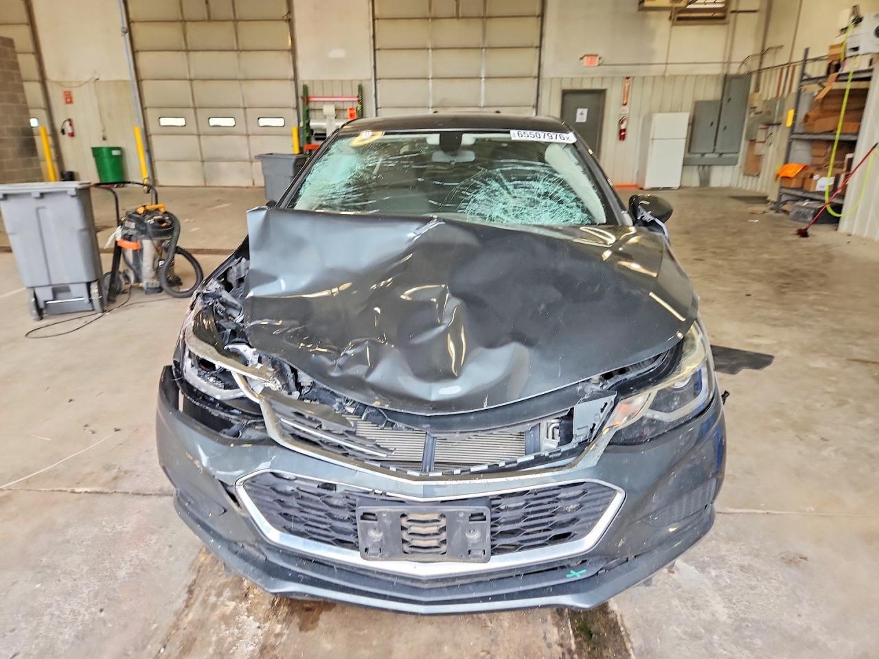 2018 Chevrolet Cruze Lt - Image 5