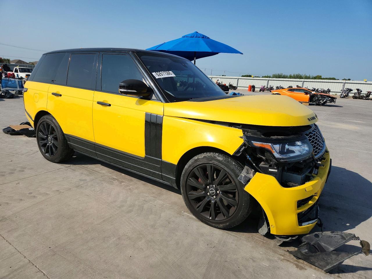 2015 Land Rover Range Rover Supercharged - Image 4