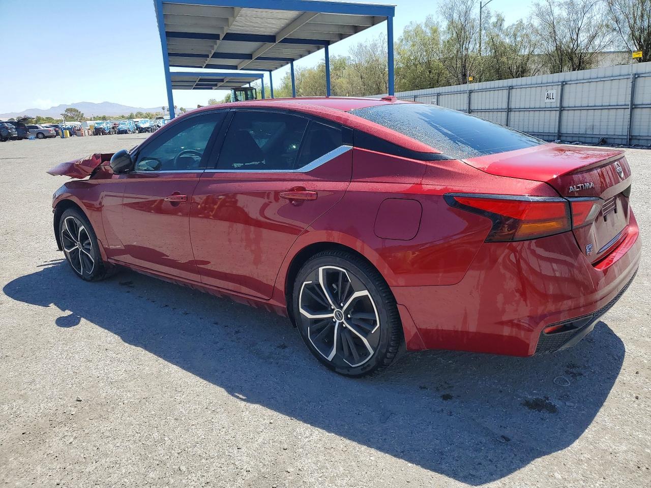 2025 Nissan Altima 2.5 Sr - Фото 2