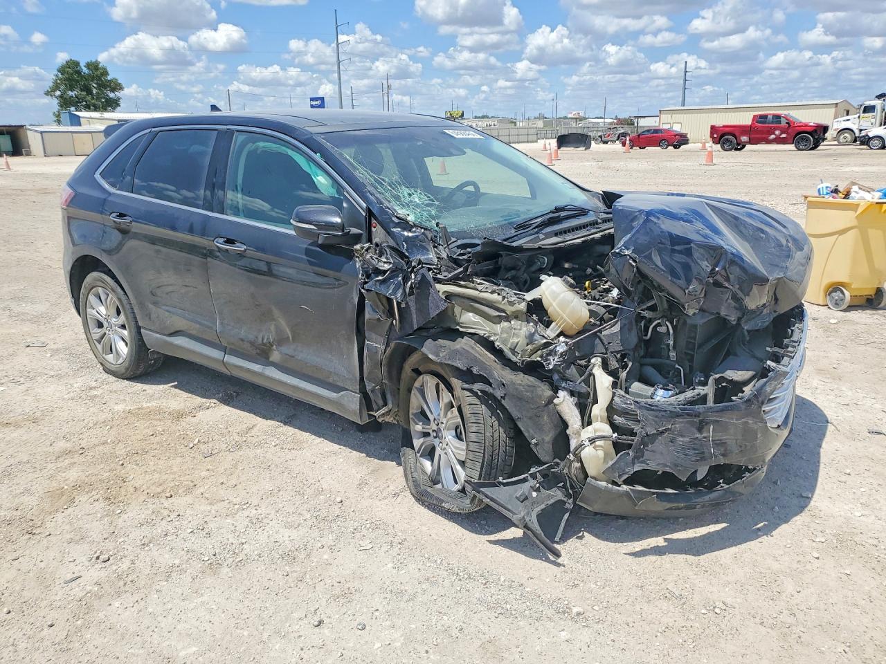 2019 Ford Edge Titanium - Фото 4