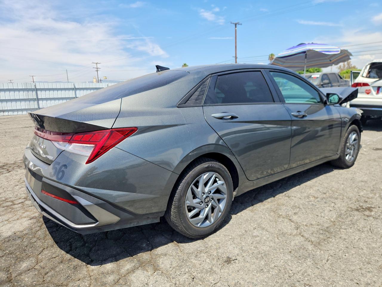 2025 Hyundai Elantra Hybrid Blue - Фото 3